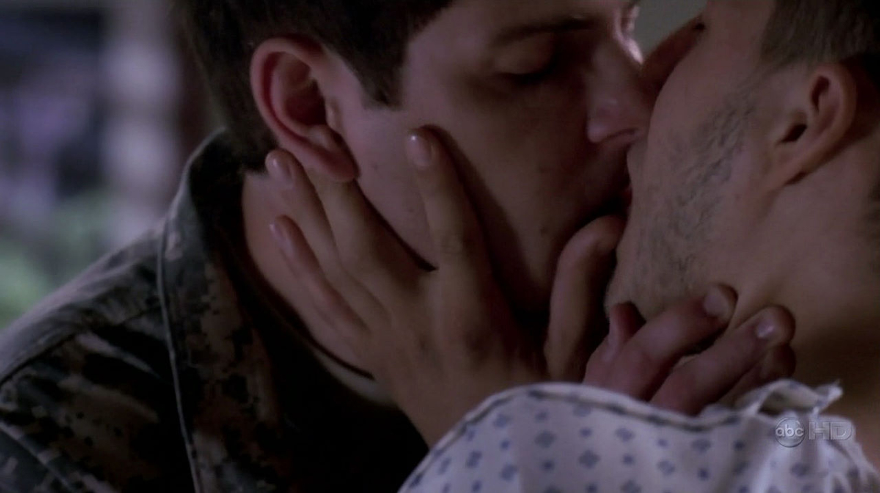 Grey S Anatomy Gay Kiss 5